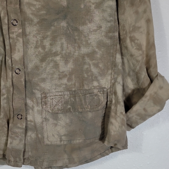 Vintage Chicos 100% Linen Snap Button Up Shirt Size S/M Tie Dye Brown Roll Tab - Picture 3 of 12